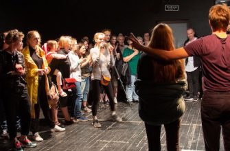 «Классно», «круто», «экспериментально». О лаборатории «Практика постдраматурга» в театре «Практика»