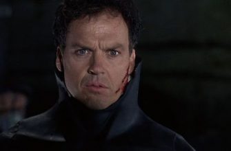 Раскрыт костюм Бэтмена Майкла Китона из «Кризиса на Бесконечных Землях»