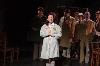 Рецензия на спектакль «Дневник Анны Франк»,театр им. Е.Вахтангова. Взаперти