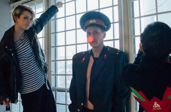 «Русский рок». Дискуссия о том, зачем «поколению голых лодыжек» музыка «поколения дворников и сторожей»