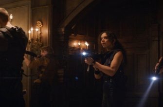 Джилл, Крис и Вескер на новом кадре фильма «Обитель зла: Добро пожаловать в Ракун-Сити»