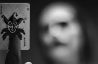 Зак Снайдер поделился новым изображением Джокера Джареда Лето