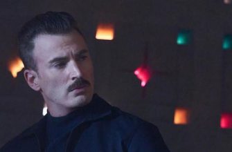 «Серый человек»: Крис Эванс весь в крови на новом фото