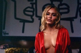 Отменен 2 сезон сериала «Кумир», в котором разделась Лили-Роуз Депп