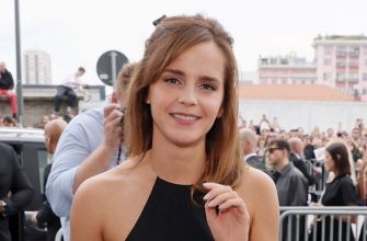 Эмма Уотсон появилась в черном платье и удивила фанатов «Гарри Поттера»